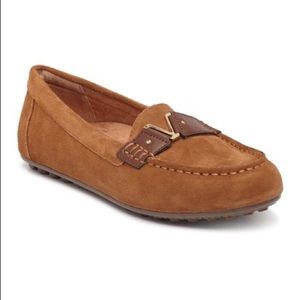 Toffee Hilo Suede Loafer - Women